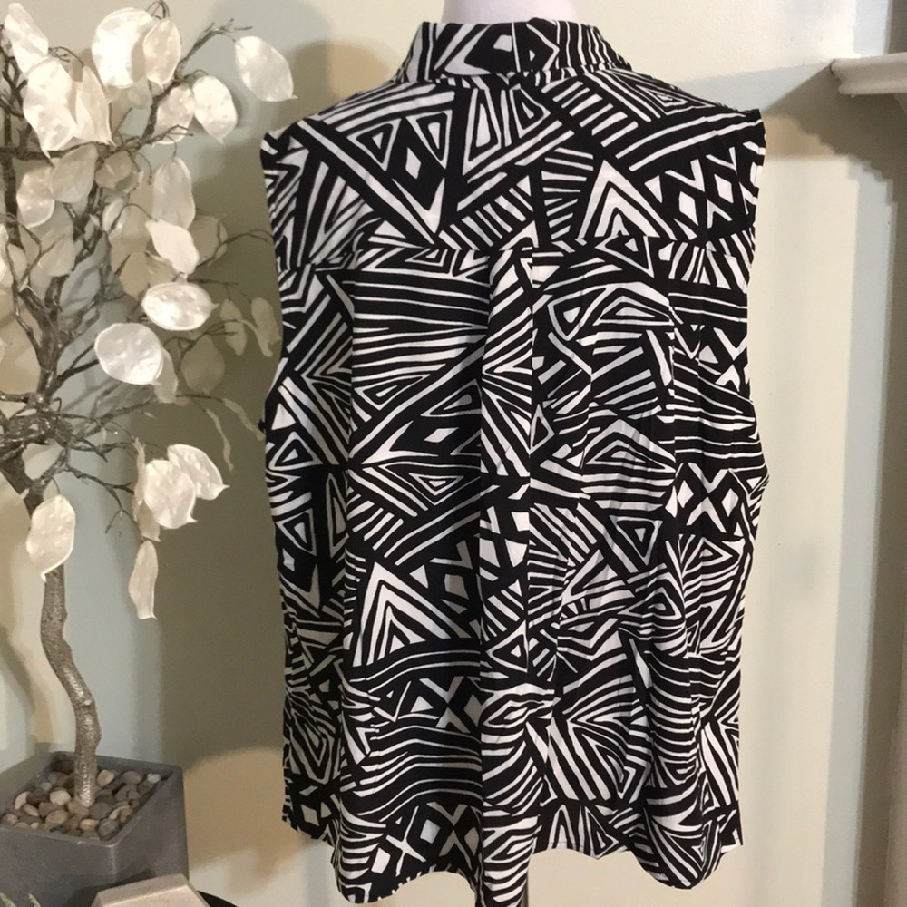CALVIN KLEIN PLUS SIZE TOP - Picture 5 of 5